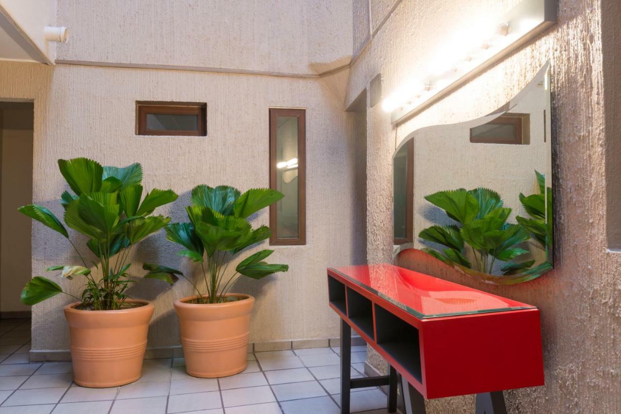 Hotel Abu Oaxaca Экстерьер фото